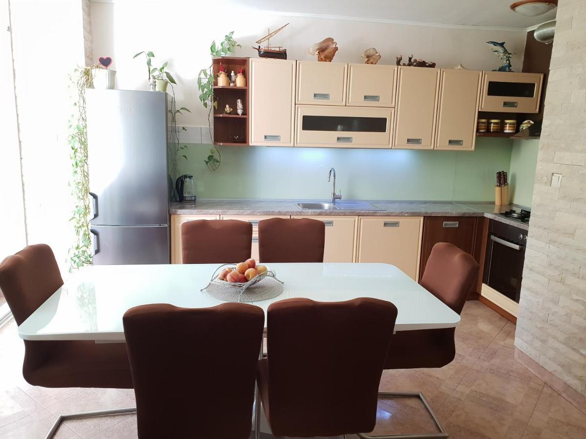 Apartament David *